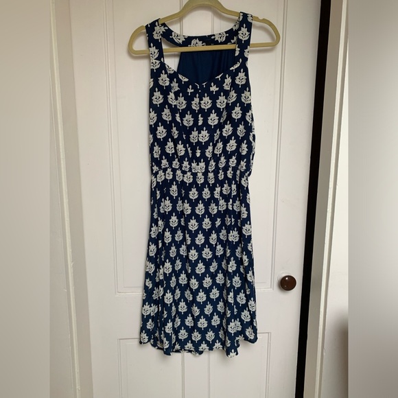 Lucky Brand Blue and White Floral Dress - Picture 1 of 5